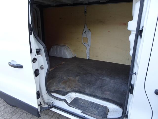 Renault TRAFIC 1.6 dCi T29 L2H1 Com