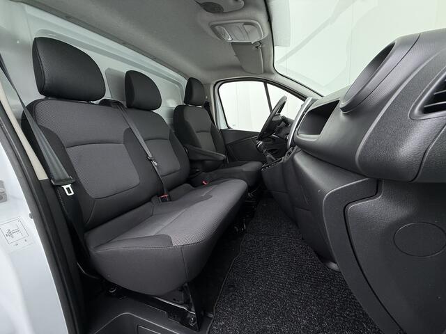 Renault TRAFIC 2.0dCi 120PK T29 L1H1 3-Persoons Trekhaak Euro 6 Apple Carplay Android Auto Airco Navi Cruise Control Led Bluetooth Pdc Betonplex Vloer Wandbetimmering Schuifdeur 1e Eigenaar Origineel Nederlandse Bus