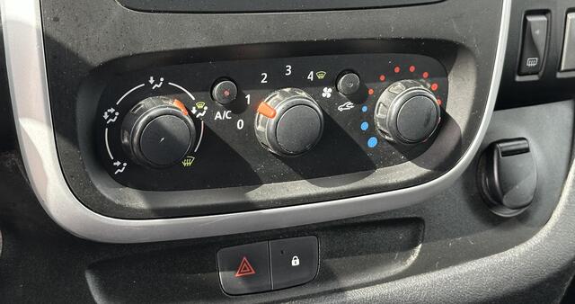 Renault TRAFIC 1.6 dCi T27 L1H1 Navi|Airco|Trekhaak|Cruise