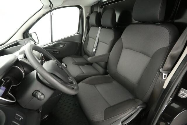 Renault TRAFIC 2.0 dCi T27 L1H1 | Airco | Cruise | 3 Zits | Trekhaak | Navi | Parkeersens.