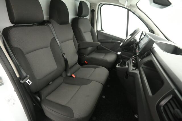 Renault TRAFIC 2.0 dCi L2H1 | Airco | Cruise | 3 Zits | Carplay | LED | Navi | Parkeersens.