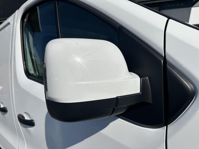 Renault TRAFIC 2.0 dCi 130 T30 L2H1 Work Edition | TREKHAAK | PARKEERSENSOREN | CRUISE CONTROL | AIRCONDITIONING | APPLE CARPLAY