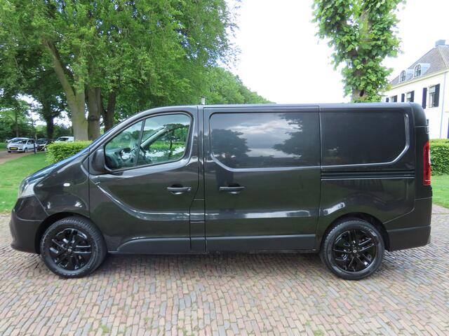 Renault TRAFIC 1.6 dCi T27 L1H1 Comfort Energy***1e Eigenaar***2 X Schuifdeur*** 87018 KM !! N.A.P***3 Persoons***Airco Cruisecontrol Navigatie Pdc Lm Velgen Trekhaak ***Marge Bus***