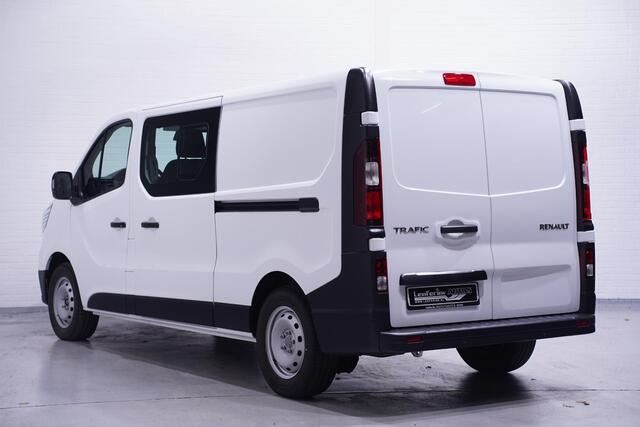 Renault TRAFIC 2.0 DCi 170 pk L2 Dubbel Cabine Aut. 2x Schuifdeur Navi, BPM vrij, LED Koplampen, PDC achter, 5-Zits