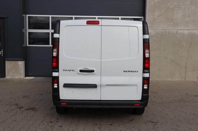 Renault TRAFIC 2.0 DCI 150 pk L2 Dub Cab - 2x schuifdeur - Nieuw!
