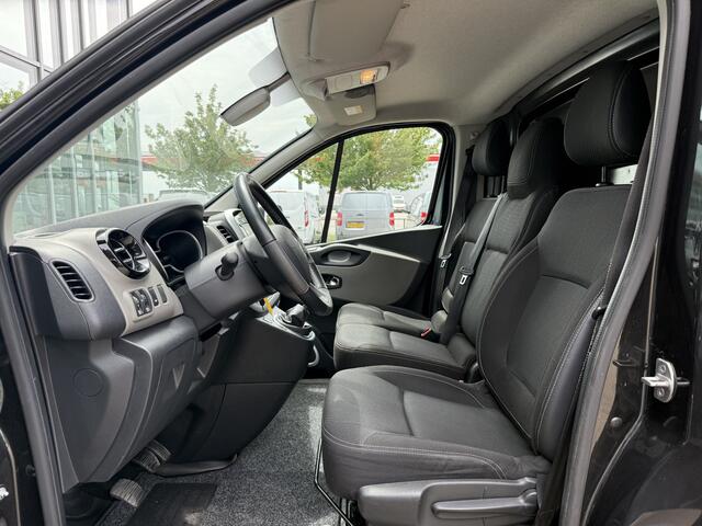 Renault TRAFIC 1.6 dCi T29 L2H1 Luxe Energy | Navi | Clima | Camera | Trekhaak | PDC | Imperiaal