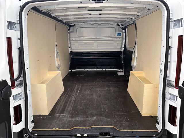 Renault TRAFIC 2.0 Blue dCi 130 T30 L2H1 Advance Navigatie Airco Lichtmetalen velgen Betimmering Trekhaak Parkeer sensoren
