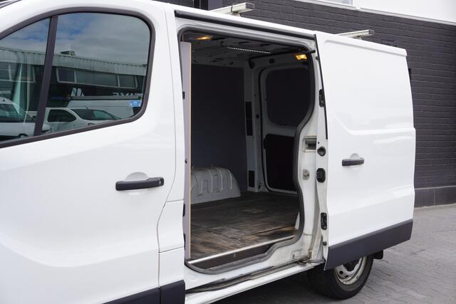 Renault TRAFIC 2.0 dCi 120PK EURO 6 - Airco - Cruise - PDC - ¤11.900,- Excl.