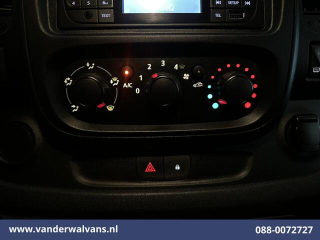 Renault TRAFIC 1.6 dCi L1H1 Euro6 Airco | Imperiaal | Trekhaak | Parkeersensoren | Cruisecontrol Bijrijdersbank