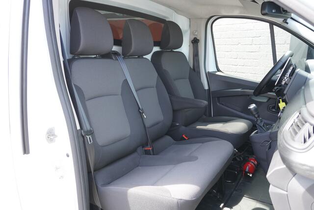 Renault TRAFIC 2.0 dCi 110PK EURO 6 - Airco - Navi - Cruise - ¤15.900,- Excl.