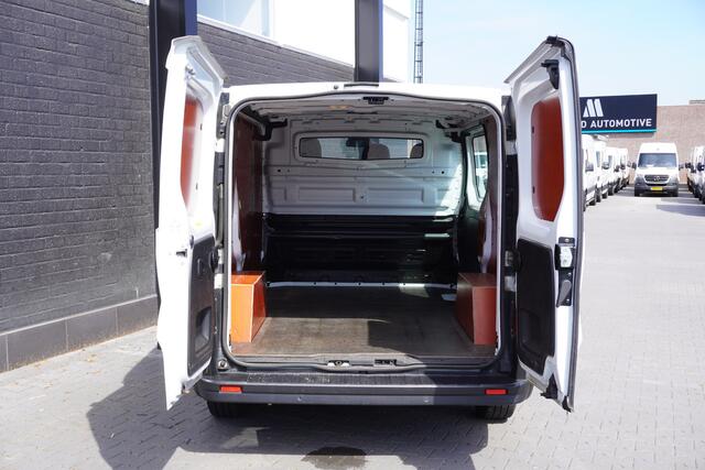 Renault TRAFIC 2.0 dCi 110PK EURO 6 - Airco - Navi - Cruise - ¤15.900,- Excl.