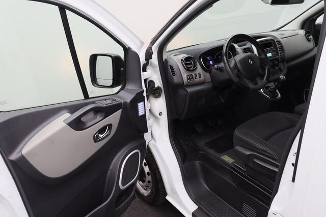 Renault TRAFIC 1.6 dCi T29 L2H1 Comfort 2017 | Airco | Trekhaak | Cruise Control | Achteruitrij Camera | Regensensor | Boekjes | 2 Sleutels