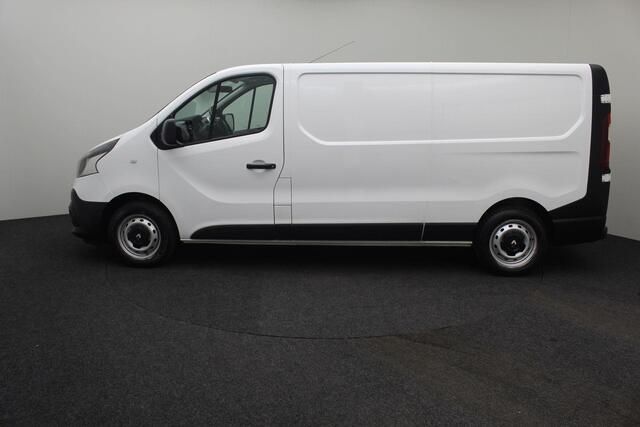 Renault TRAFIC 1.6 dCi T29 L2H1 Comfort 2017 | Airco | Trekhaak | Cruise Control | Achteruitrij Camera | Regensensor | Boekjes | 2 Sleutels