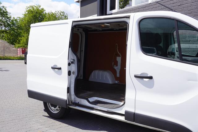 Renault TRAFIC 2.0 dCi 150PK - EURO 6 - Airco - Navi - Cruise - ¤16.900,- Excl.