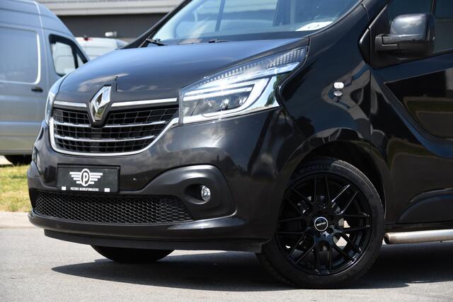 Renault TRAFIC 2.0 dCi 145 T29 L2H1 Black Edition Cruise, Sensoren, LED, 145pk, Multimedia, Automaat, Trekhaak, Betimmering, NAVI, Uniek!