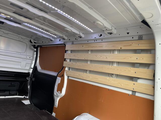 Renault TRAFIC 2.0 Blue dCi 150 EDC T30 L2H1 Extra Anniversary edition! Zeer lage KM stand! Trekhaak, stoelverwarming, parkeersensoren, adaptieve cruise control, aanhanger assist.