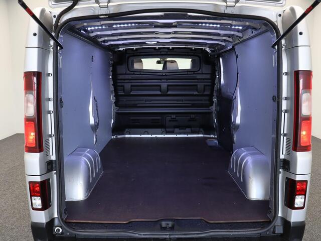 Renault TRAFIC 2.0 dCi 170 L2H1 Optima | Trekhaak | Automaat | vloer- wandbekleding | Navigatie