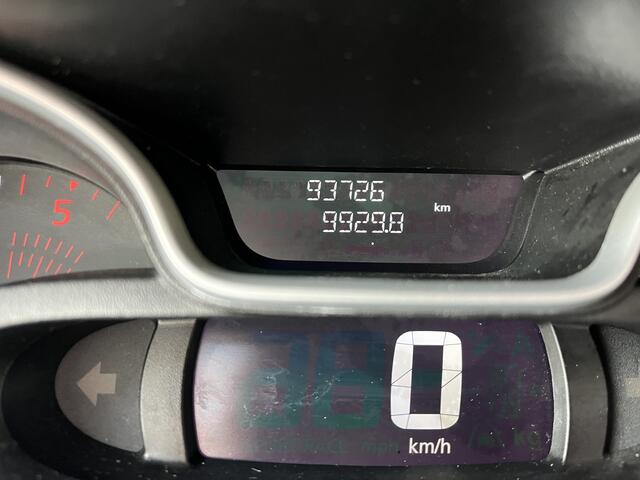 Renault TRAFIC Passenger 1.6 dCi BTW / BPM vrij Marge Lengte 2 Airco Cruise control Navigatie PDC 1e eigenaar 9 persoons Combi Kombi Passenger Groepsvervoer Taxi Personenbus
