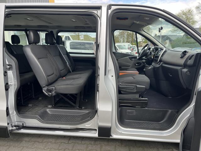 Renault TRAFIC Passenger 1.6 dCi BTW / BPM vrij Marge Lengte 2 Airco Cruise control Navigatie PDC 1e eigenaar 9 persoons Combi Kombi Passenger Groepsvervoer Taxi Personenbus