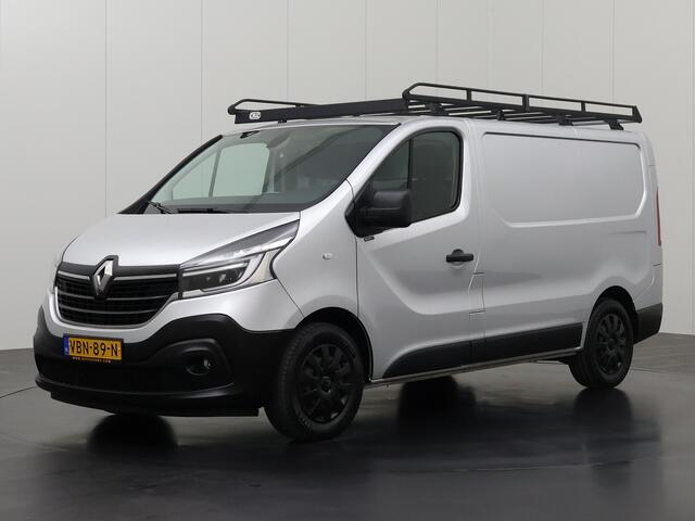 Renault TRAFIC 1.6DCi Edition Imperiaal | Trekhaak | Navigatie | Camera | Airco | Cruise | 3-Zits