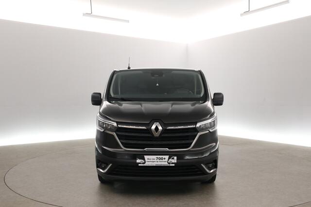Renault TRAFIC 2.0 dCi L2H1 150PK | Automaat | Airco | Cruise | Camera | 3 Zits | Trekhaak | 2xSchuifdeur