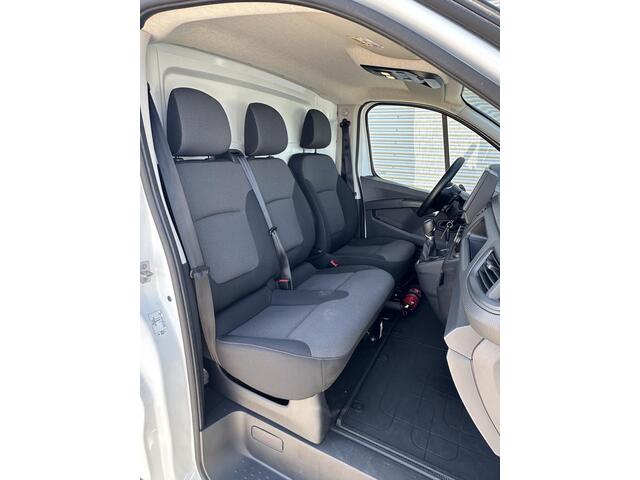 Renault TRAFIC 2.0 Blue dCi 150PK T30 L2H1 Automaat Cruise
