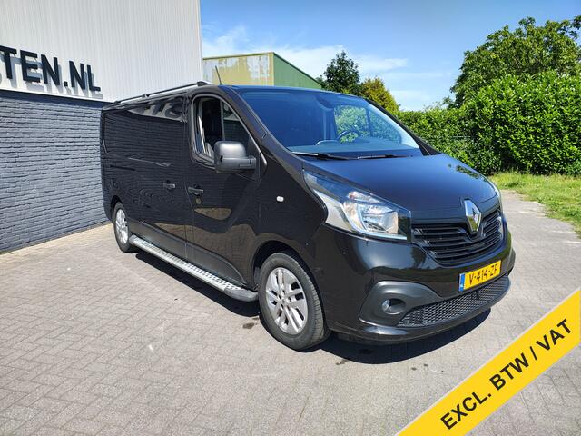 Renault TRAFIC 1.6dCi 146PK T29 L2H1 3-Persoons **Motor verbruikt overmatig olie** Camera Trekhaak Airco Cruise Control Pdc Regen-Lichtsensor Comfort Energy Lmv Sidebars Achterklep Achterdeuren Betonplex Vloer Kasteninbouw 2.000KG Trekgewicht