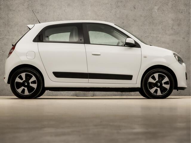 Renault TWINGO 1.0 SCe Collection (5 DEURS, AIRCO, CRUISE, PARKEERSENSOREN, SPORTSTOELEN, BLUETOOTH, NIEUWE APK, NIEUWSTAAT)