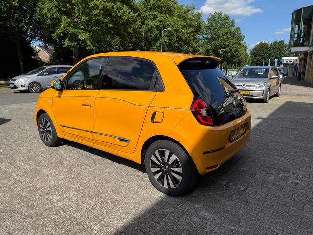 Renault TWINGO 1.0 SCE INTENS BJ.2020 LUXE UITVOERING! CLIMATE LAGE KM!!!