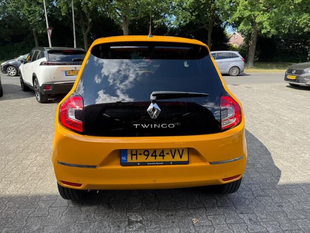 Renault TWINGO 1.0 SCE INTENS BJ.2020 LUXE UITVOERING! CLIMATE LAGE KM!!!