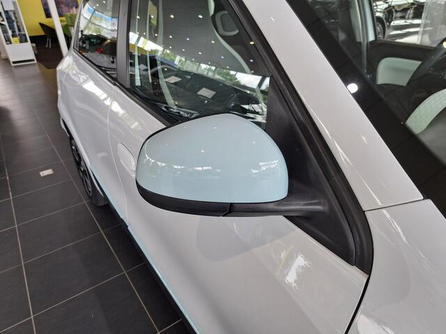 Renault TWINGO 1.0 SCe Collection | Airco | Snelheidsbegrenzer | Radio met Bluetooth | Blauwe accenten | incl. Bovag rijklaarpakket met 12 maanden garantie |