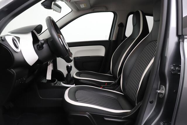 Renault TWINGO 1.0 74 PK Intens+ Half-Leder Carplay Climate Cruise 15'LMV