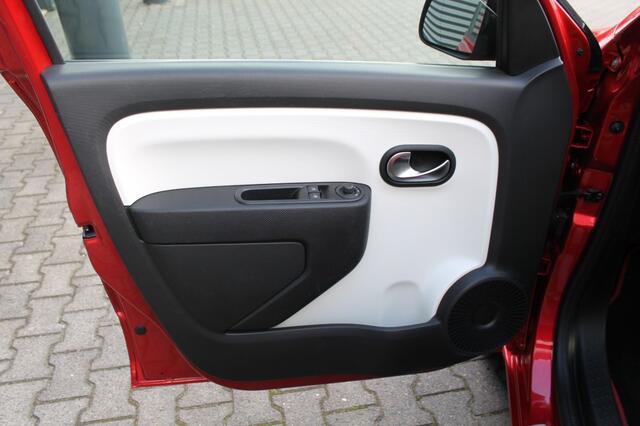 Renault TWINGO 1.0 SCe Limited Uitvoering 5-Deurs AUTOMAAT