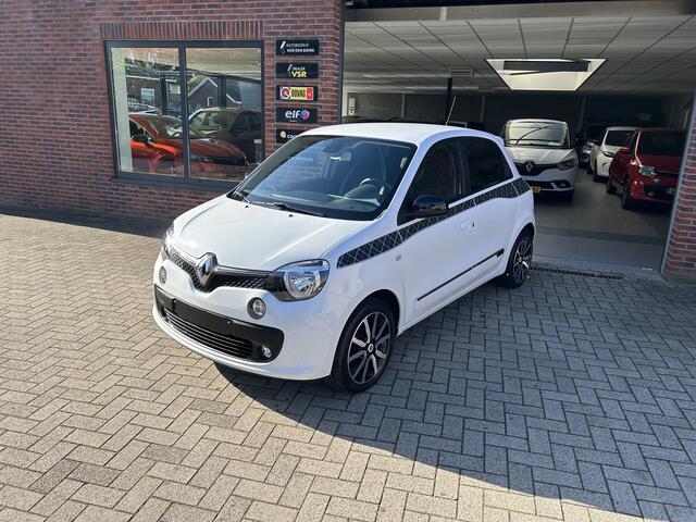 Renault TWINGO 0.9 TCe LA PARISIENNE