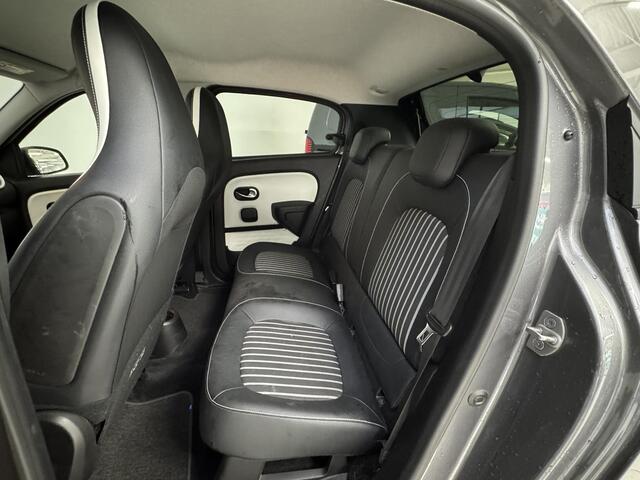 Renault TWINGO Z.E. R80 E-Tech Techno 22 kWh | Achteruitrijcamera | Navigatie | Climate Control | Apple CarPlay / Android Auto |