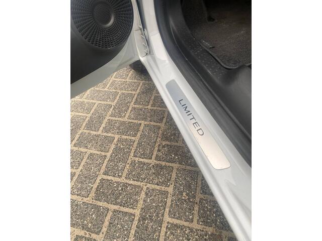 Renault TWINGO 1.0 SCe Limited