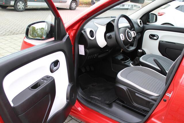 Renault TWINGO SCe 75 Collection | NL-auto | 1e eig | Dealeronderhouden | weinig KM |