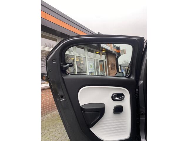 Renault TWINGO 1.0 SCe Collection
