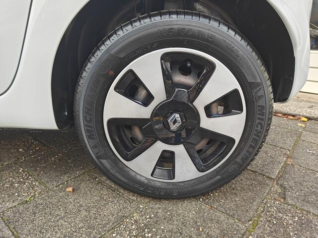 Renault TWINGO 1.0 SCe Collection