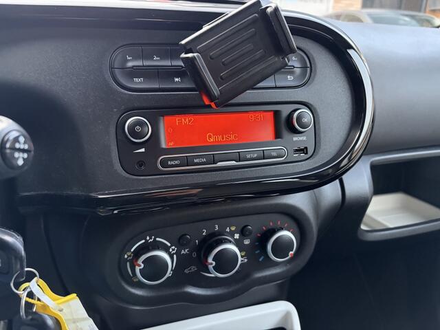 Renault TWINGO 1.0 SCe Collection / Airco / NL-AUTO / NAP / NIEUWE APK