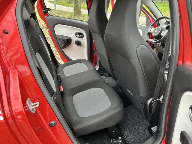 Renault TWINGO 1.0 SCe Collection