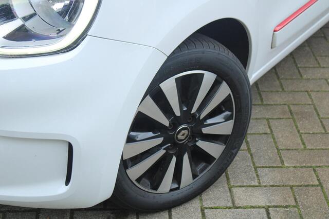 Renault TWINGO 1.0 SCe 65pk Intens | Apple Carplay | Cruise control | DAB | Parkeersensoren