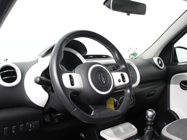 Renault TWINGO 0.9 TCe Intens | Climate control | radio / cd | Lichtmetalen velgen | 28719 km!