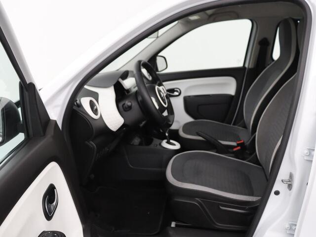Renault TWINGO Z.E. R80 E-Tech Equilibre 22 kWh | 3 Fase | Carplay | Climate control | DAB | Elektrische ramen | Speedlimiter | Bluetooth