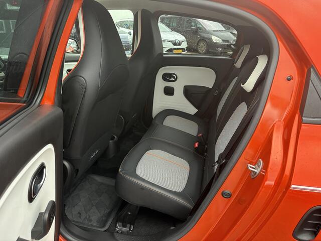 Renault TWINGO Z.E. R80 Série Limitée Vibes | SOH 95% | Stoffen Vouwdak | Stoelverwarming | Achteruitrijcamera | Navigatie | Climate Control |
