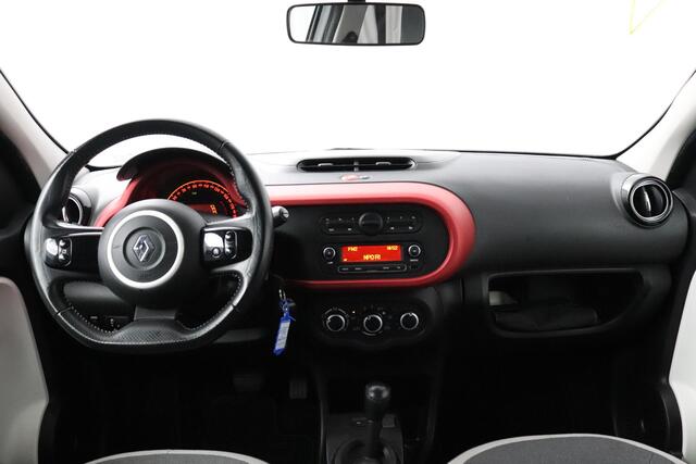 Renault TWINGO 1.0 SCe EDC Limited | Airco | LMV | PDC | Privacy glass | Bluetooth | All Season
