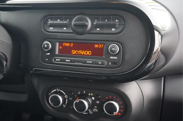 Renault TWINGO 1.0 SCe Collection