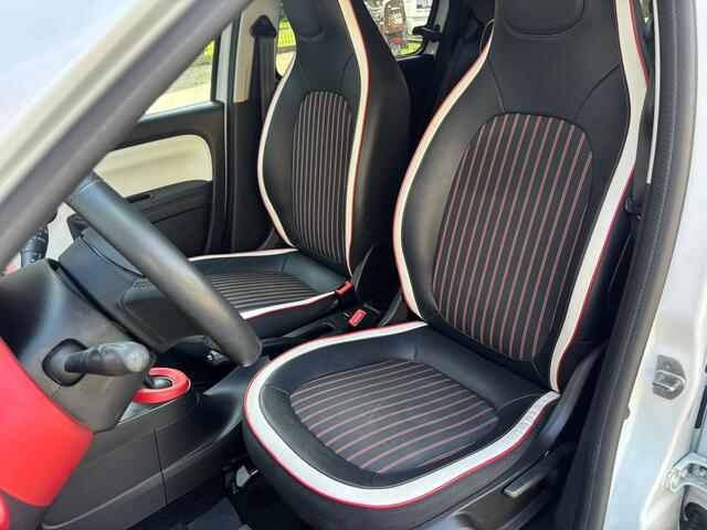 Renault TWINGO 0.9 TCe Intens Carplay