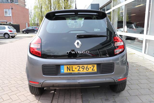 Renault TWINGO 0.9 TCe Dynamique. Navigatie, achteruitrijcamera.