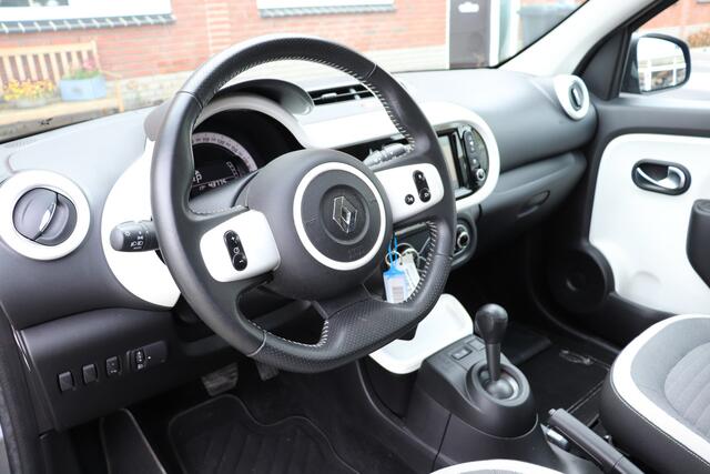Renault TWINGO 0.9 TCe Dynamique. Navigatie, achteruitrijcamera.